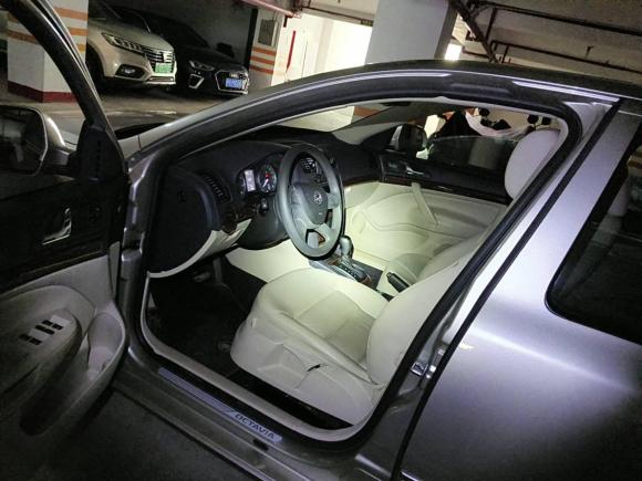 [上海·沪B] 二手斯柯达明锐2014款 1.6L 自动逸俊版