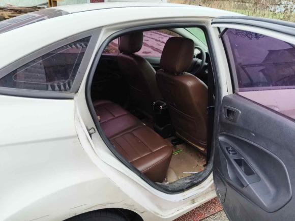 [南通·苏F] 二手福特嘉年华2013款 三厢 1.5L 手动风尚型