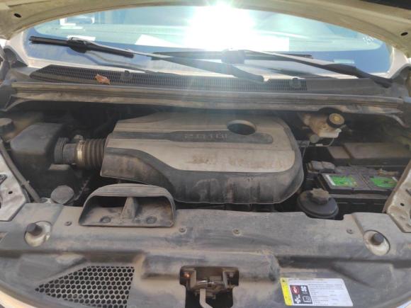 [上海·沪A] 二手上汽大通MAXUS上汽大通MAXUS G102014款 2.0T 自动时尚版