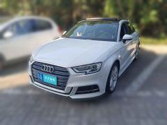 [芜湖·苏A]奥迪&nbsp;&nbsp;奥迪A3&nbsp;&nbsp;2018款30周年年型Limousine35TFSI时尚型