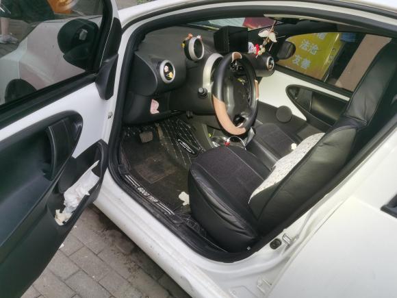 [武汉·鄂A] 二手比亚迪比亚迪F02015款 1.0L AMT 铉酷型