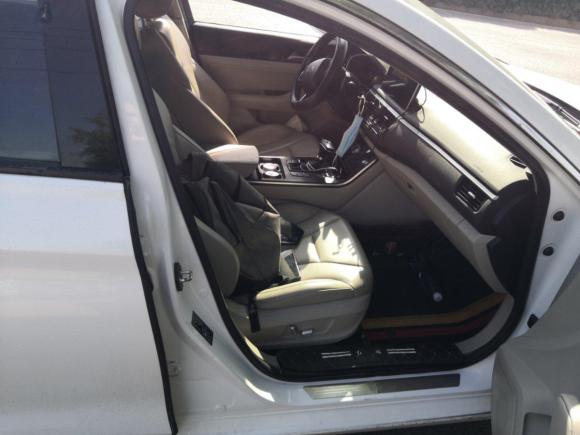 [上海·沪C] 二手红旗红旗H5经典2018款 30TD 智联韵动版