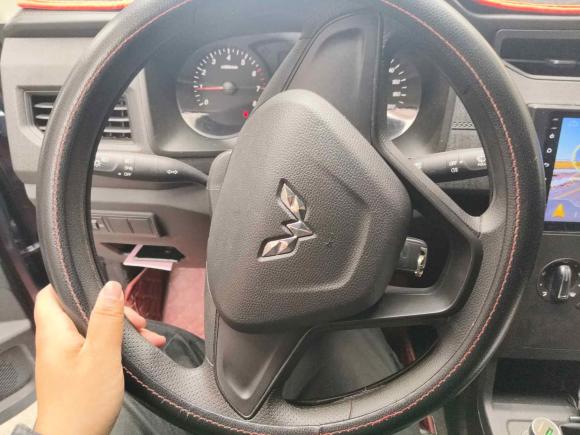 [嘉兴·皖A] 二手五菱汽车五菱宏光PLUS2020款 1.5L 手动标准型 5座