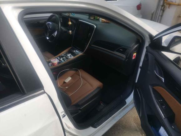 [湖州·沪A] 二手比亚迪秦新能源2017款 1.5T 尊贵型