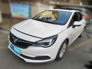 别克威朗2018款两厢15S自动领先型