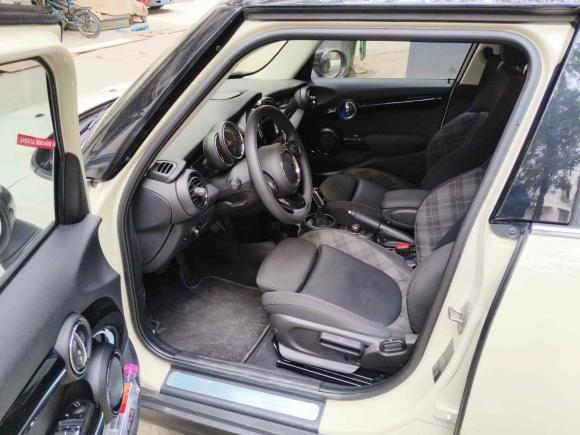 [成都·川A] 二手MINIMINI2018款 1.5T COOPER 经典派 五门版