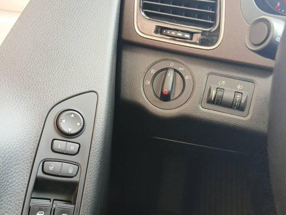 [上海·苏J] 二手上汽大通MAXUS大通G102018款 PLUS 2.0T 自动豪华版