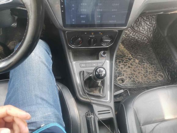 [杭州·赣E] 二手大众朗逸2015款 1.6L 手动舒适版