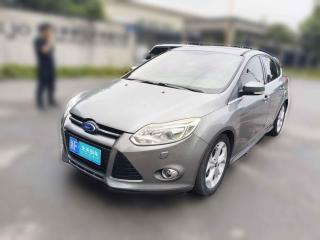 福特福克斯2012款 两厢 2.0L 自动豪华运动型