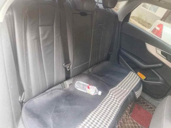 [西安·陕A] 二手奥迪奥迪A4L2018款 30周年年型 40 TFSI 进取型