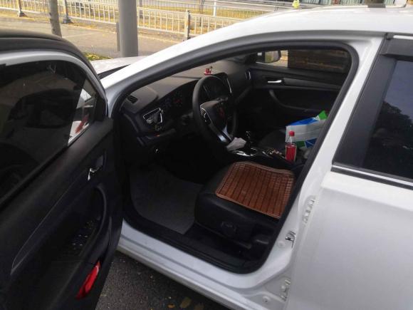 [无锡·苏B] 二手荣威荣威3602018款 PLUS 1.5L 手动尊享版