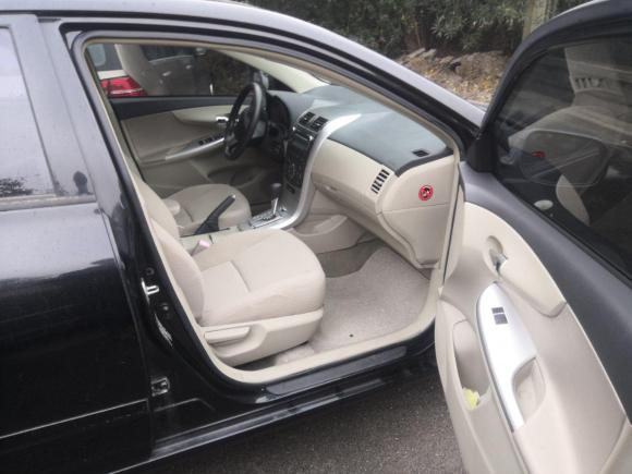 [上海·沪C] 二手丰田卡罗拉2011款 1.8L CVT GL-i