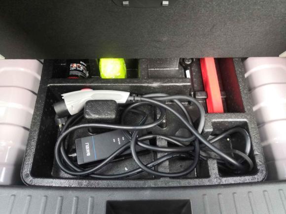 [南昌·赣A] 二手哪吒汽车哪吒V2021款 魔女版