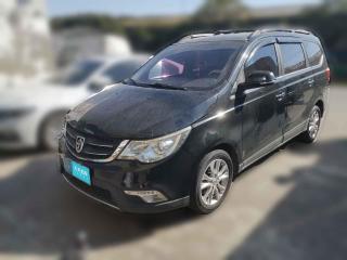 宝骏宝骏7302015款1.8L手动豪华导航ESP版7座