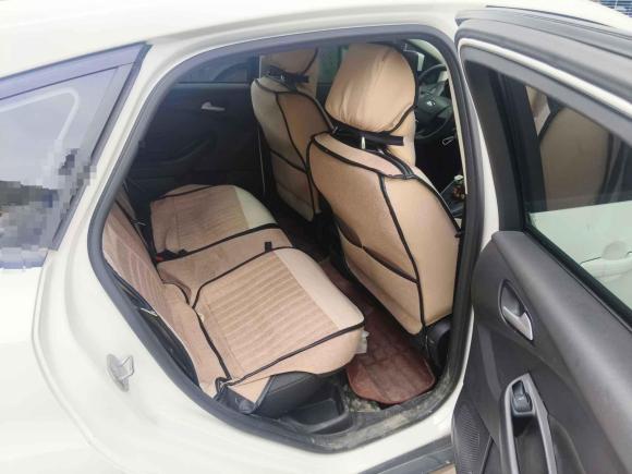 [西安·陕A] 二手福特福克斯2015款 两厢 1.6L 自动舒适型