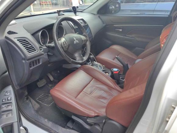 [佛山·粤G] 二手三菱劲炫ASX2013款 2.0L CVT两驱精英版