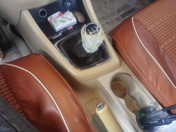 [义乌·浙G] 二手宝骏宝骏7302014款 1.5L 手动舒适型 7座