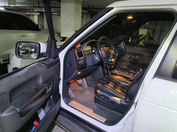 [杭州·赣L] 二手路虎揽胜2012款 4.4 TDV8