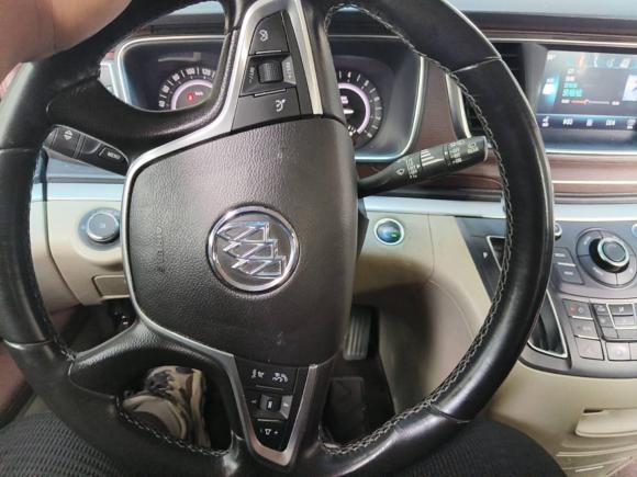 [无锡·苏B] 二手别克别克GL82017款 25S 舒适型 国V