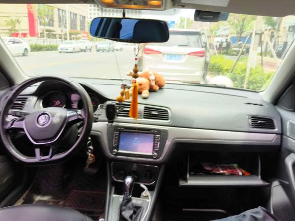 [青岛·鲁B] 二手大众朗逸2015款 1.6L 自动舒适版