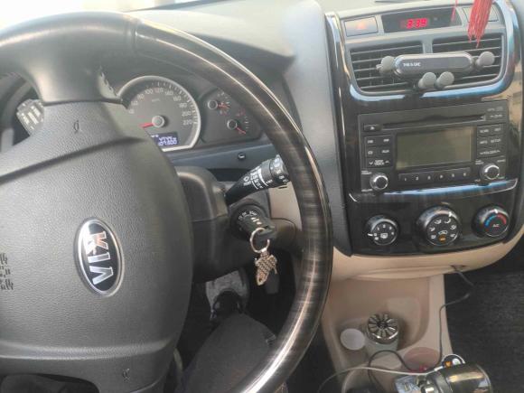 [苏州·苏E] 二手起亚狮跑2013款 2.0L 自动两驱版GL