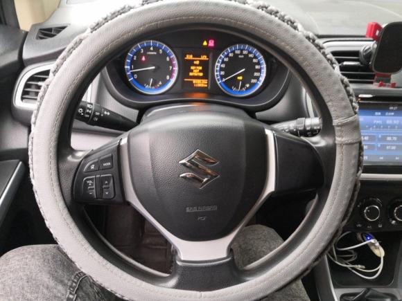 [成都·川A] 二手铃木锋驭2014款 1.6L 手动两驱进取型