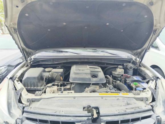 [宁波·浙B] 二手江铃驭胜S3502013款 2.4T 自动四驱柴油超豪华版7座