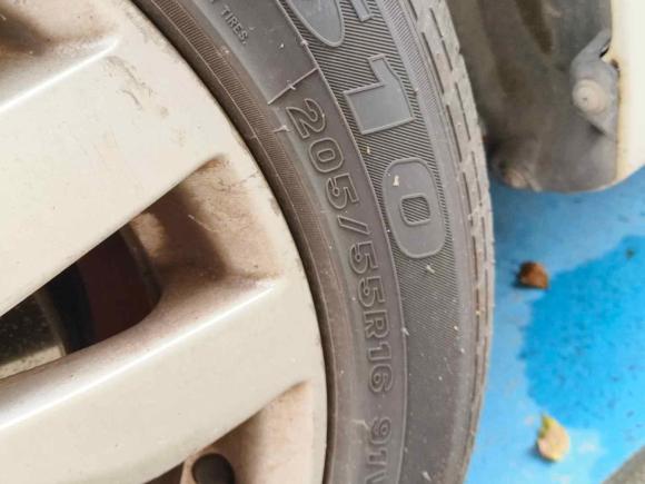 [温州·浙C] 二手荣威荣威3502014款 1.5L 自动迅悦版