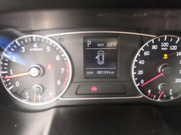 [金华·浙G] 二手陆风陆风X72015款 2.0T 全景尊贵版