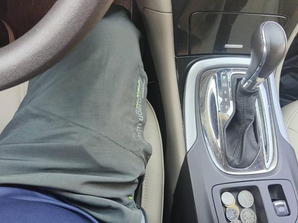 [杭州·浙A] 二手别克君威2015款 2.0L 精英时尚型