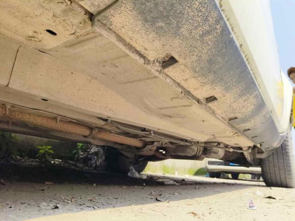 [温州·贵C] 二手江铃驭胜S3302016款 1.5L GTDi 手动两驱时尚版