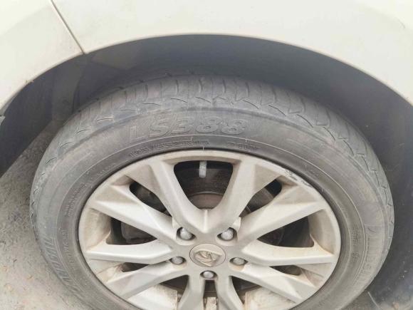 [广州·湘D] 二手宝骏宝骏7302016款 1.5L 手动舒适型 7座 国V