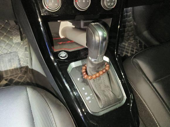 [南京·皖P] 二手大众T-ROC探歌2019款 280TSI DSG两驱舒适型 国VI