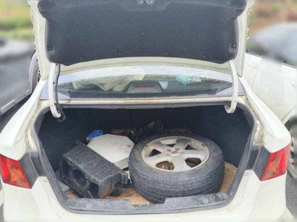 [嘉兴·浙C] 二手荣威荣威3502013款 350C 1.5L 自动迅悦版