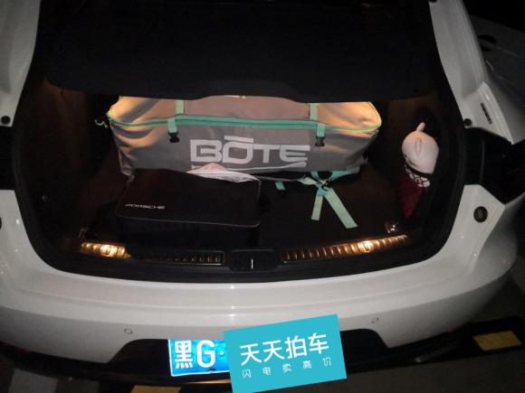 [北京·黑G] 二手保时捷Macan2014款 Macan 2.0T