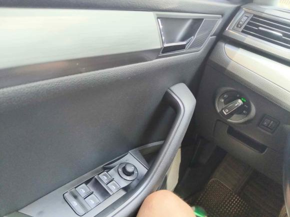 [南通·津H] 二手斯柯达速派2016款 TSI330 DSG创行版