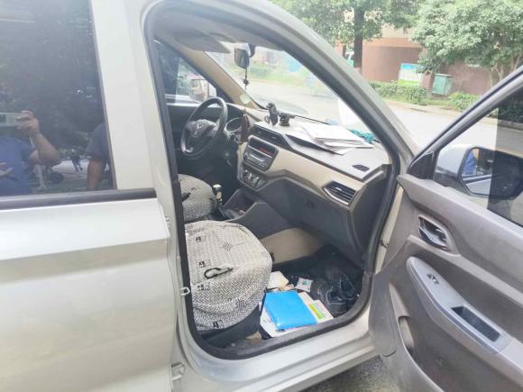 [苏州·苏E] 二手五菱汽车五菱宏光2019款 1.5L S标准型国VI LAR