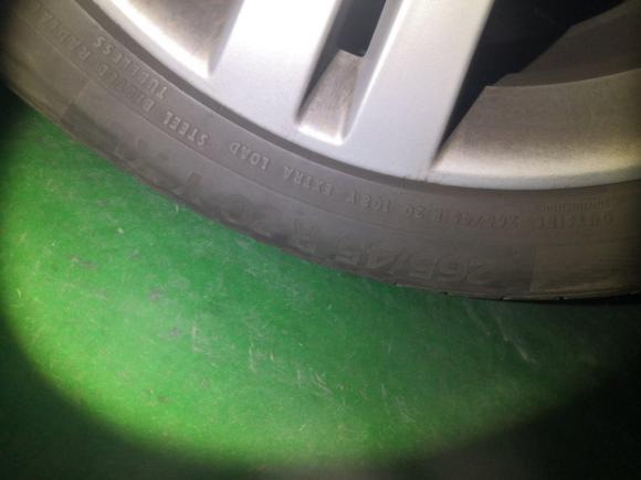 [上海·沪B] 二手奔驰奔驰R级2017款 R 320 4MATIC 豪华型臻藏版