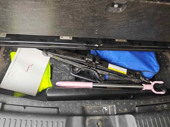 [南昌·赣A] 二手力帆汽车轩朗2017款 2.0L 手动舒适型