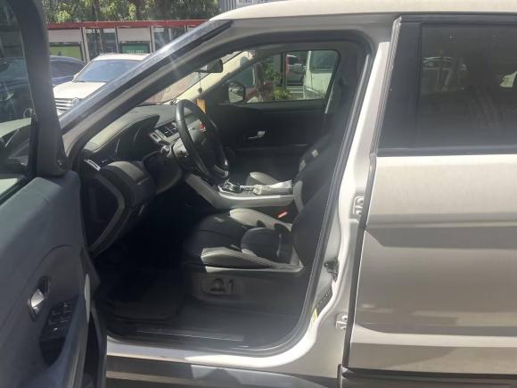 [温州·浙C] 二手路虎揽胜极光2017款 2.0T SE 智耀版