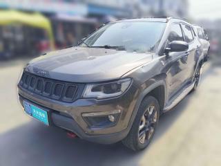 Jeep指南者2017款 200TS 自动高性能四驱版