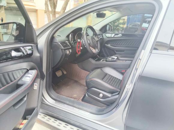 [义乌·桂B] 二手奔驰奔驰GLE轿跑2017款 GLE 450 AMG 4MATIC 轿跑SUV
