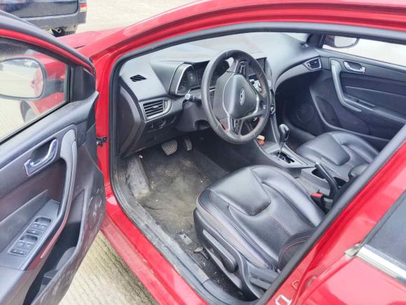 [义乌·浙G] 二手奇瑞艾瑞泽52016款 1.5L CVT领臻版