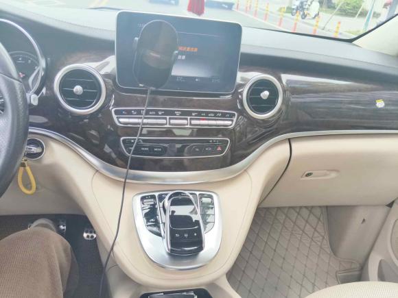 [杭州·沪B] 二手奔驰奔驰V级2016款 V 260 尊贵版