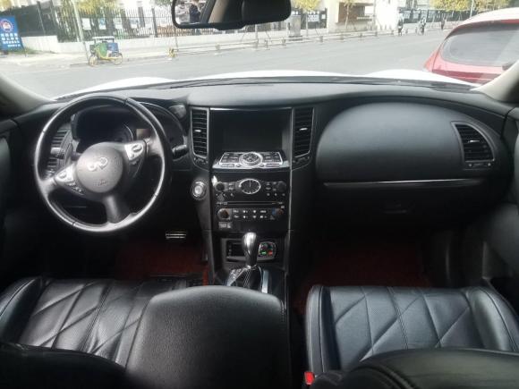 [成都·辽B] 二手英菲尼迪英菲尼迪FX2009款 FX35 超越版