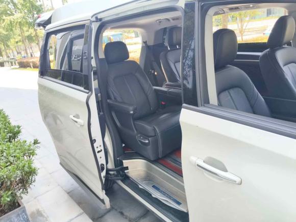 [上海·沪D] 二手广汽传祺传祺M82021款 大师系列 390T 至尊版