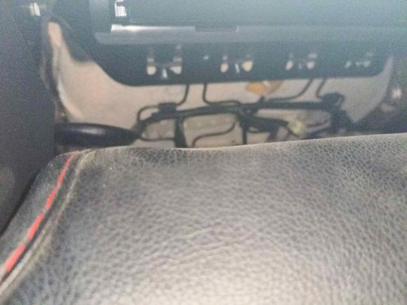 [宁波·闽B] 二手奔腾奔腾X802013款 2.0L 自动豪华型