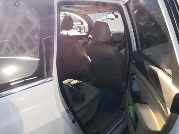 [上海·苏N] 二手宝骏宝骏7302014款 1.5L 手动豪华型 7座