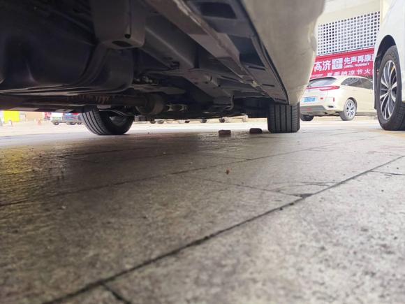 [南京·苏A] 二手广汽传祺传祺M82021款 领秀系列 390T 至尊版