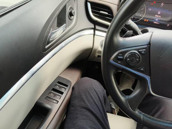 [合肥·皖A] 二手别克别克GL82022款 陆上公务舱 652T 豪华型